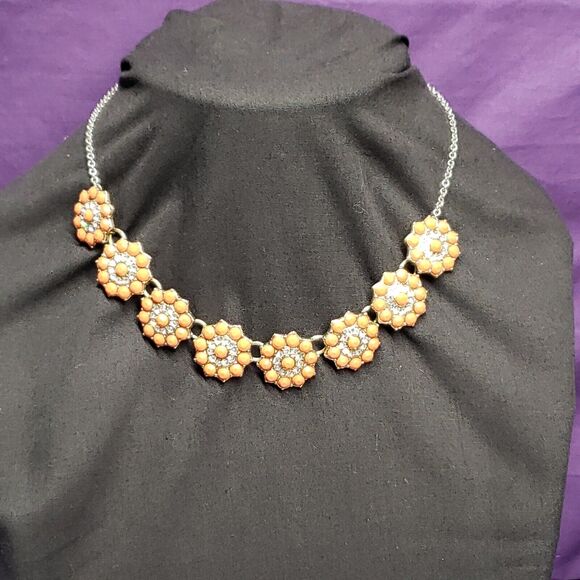 Premier Designs Coral Colored Flower Station Necklace, with clear rhinestones - Picture 3 of 9